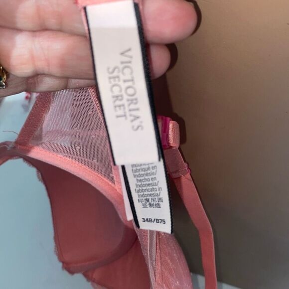 Victoria's Secret Women's Peach Floral Lace Lined Underwired Demi Bra Size 34B - Picture 6 of 8